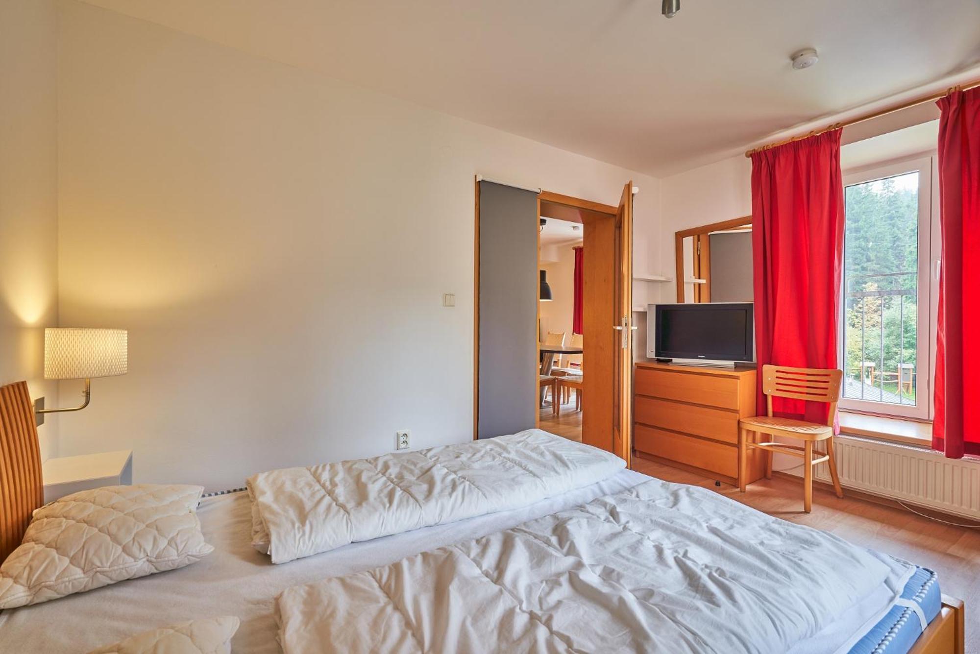 Poustevnik Apartments Pec pod Snezkou Room photo